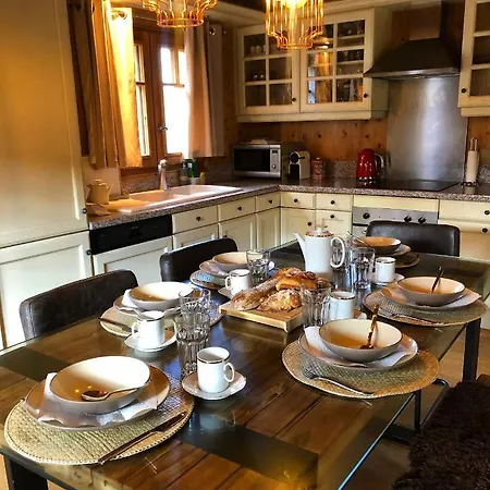 Alpstuga Chamonix Chalet With Mont Blanc Views Near Town Centre - Parking & Sauna *