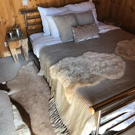 Σαλέ Alpine Retreat With Mont Blanc View, Chamonix, Private Parking *