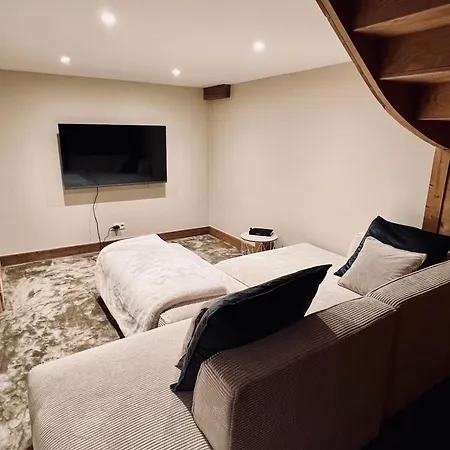 Dağ evi Alpine Retreat With Mont Blanc View, Chamonix, Private Parking