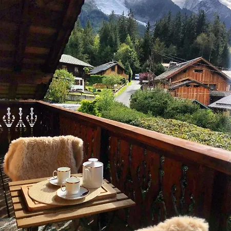 Chamonix Chalet With Mont Blanc Views Near Town Centre - Parking & Sauna Chalet Chamonix
